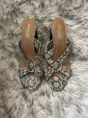 AEROSOLES Snake-Print Crisscross Slide in Neutral Tones